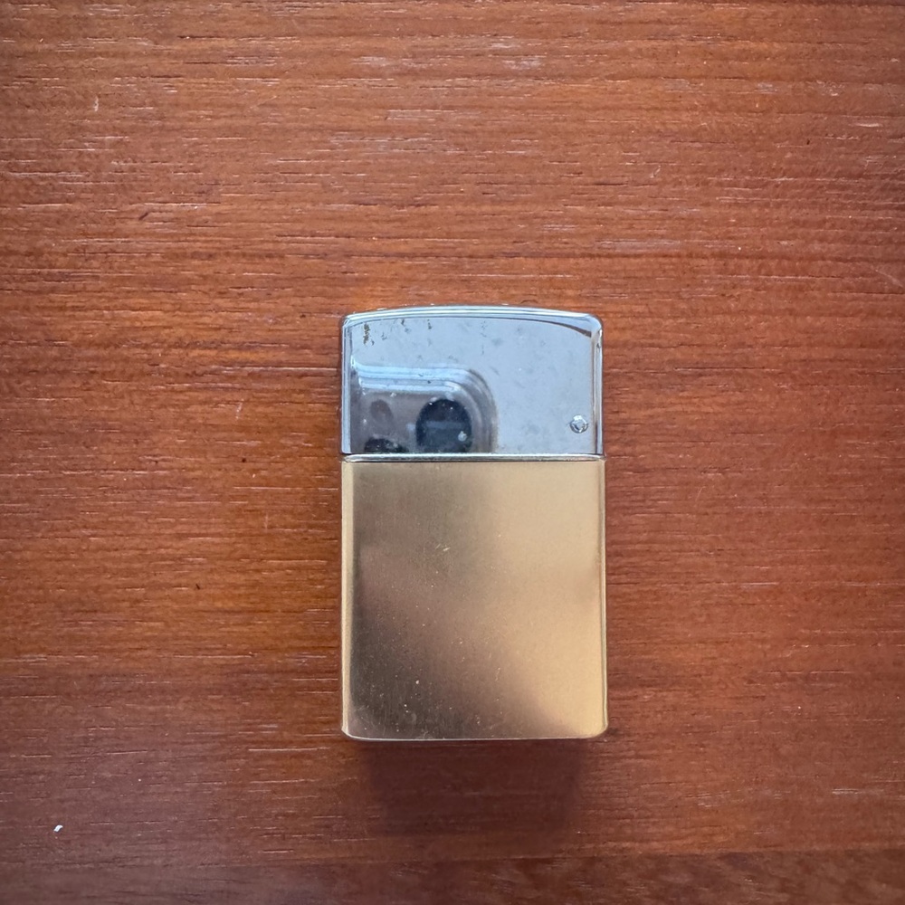 VINTAGE WIND MASTER LIGHTER Chrome and Bronze